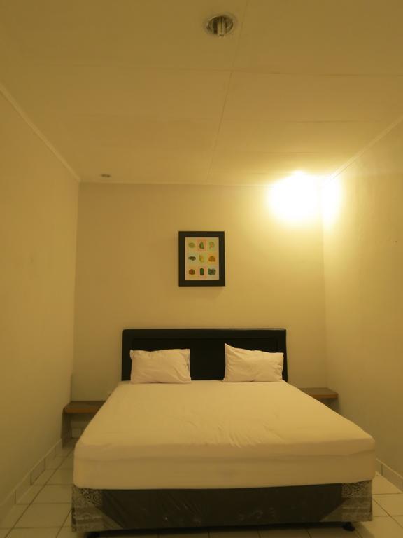 Elenor'S Home At Eyckman Bandung Kamer foto