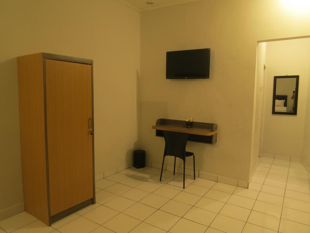 Elenor'S Home At Eyckman Bandung Kamer foto